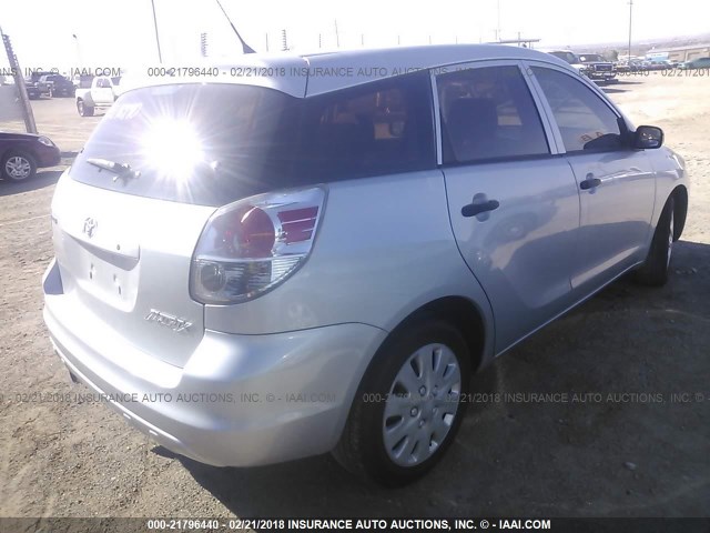 2T1KR32E88C713478 - 2008 TOYOTA COROLLA MATRIX XR SILVER photo 4