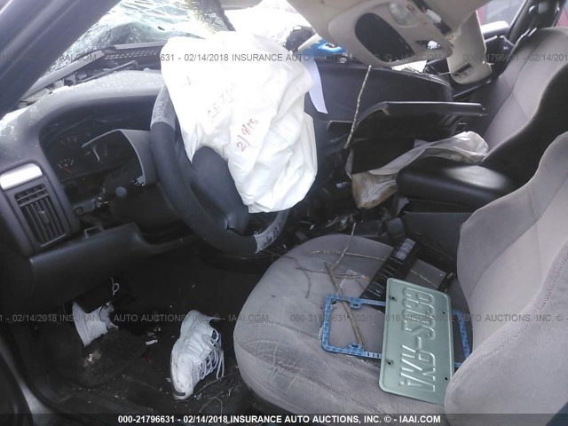 1J4GX48S81C739618 - 2001 JEEP GRAND CHEROKEE LAREDO GRAY photo 5