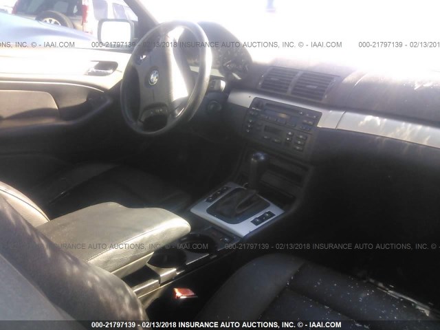WBAAZ33414KP87395 - 2004 BMW 325 IS SULEV BLACK photo 5