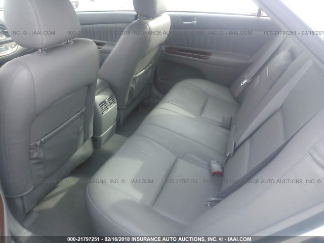 4T1BE30K25U556920 - 2005 TOYOTA CAMRY LE/XLE/SE თეთრი ფოტო 8