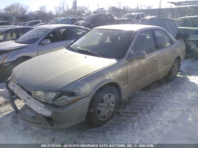 JT2BG22KXY0410498 - 2000 TOYOTA CAMRY CE/LE/XLE TAN photo 2