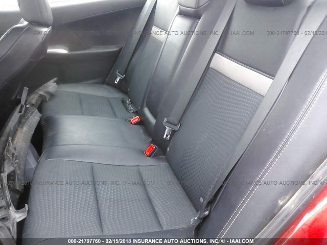 4T1BF1FKXCU633636 - 2012 TOYOTA CAMRY SE/LE/XLE Красный фото 8