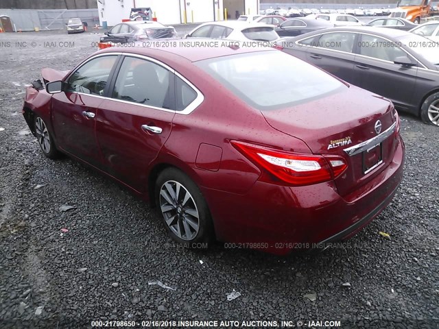 1N4AL3APXHC233702 - 2017 NISSAN ALTIMA 2.5/S/SV/SL/SR RED photo 3