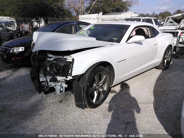 2G1FC1E37C9198007 - 2012 CHEVROLET CAMARO LT WHITE photo 2