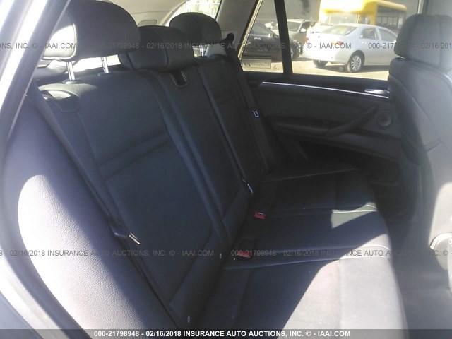 5UXZV8C55BL420691 - 2011 BMW X5 XDRIVE50I GRAY photo 8