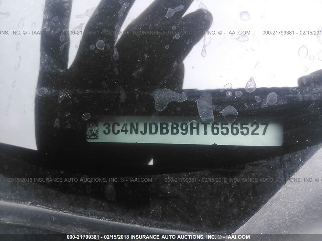 3C4NJDBB9HT656527 - 2017 JEEP COMPASS LATITUDE 红色 照片 9