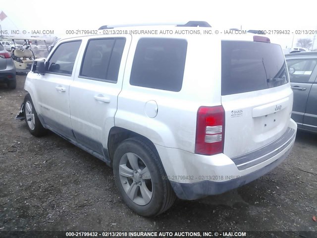 1C4NJPCB9CD568219 - 2012 JEEP PATRIOT LIMITED WHITE photo 3