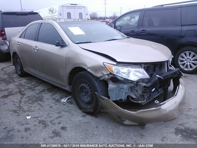 4T4BF1FK0CR183355 - 2012 TOYOTA CAMRY SE/LE/XLE GOLD photo 1