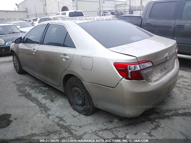 4T4BF1FK0CR183355 - 2012 TOYOTA CAMRY SE/LE/XLE GOLD photo 3
