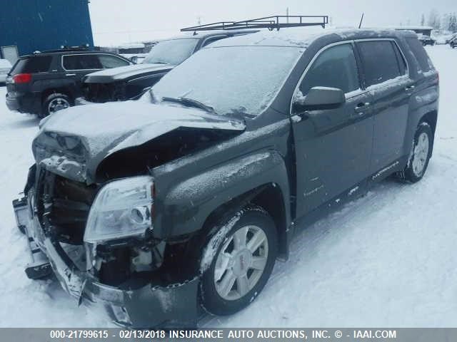 2GKFLREK9D6175249 - 2013 GMC TERRAIN SLE GRAY photo 2