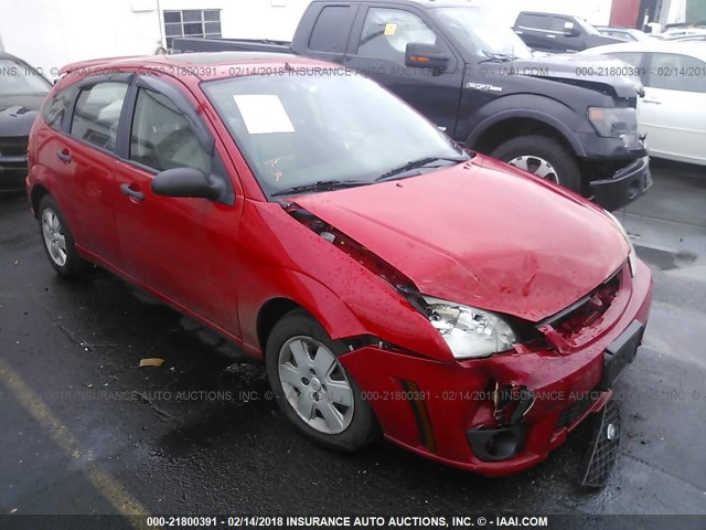 1FAFP37N17W117561 - 2007 FORD FOCUS ZX5/S/SE/SES 红色 照片 1
