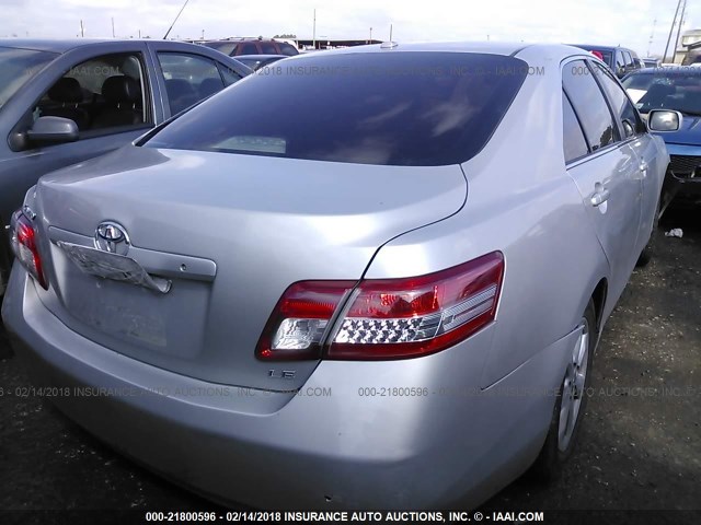 4T1BF3EK9BU758820 - 2011 TOYOTA CAMRY SE/LE/XLE SILVER photo 4