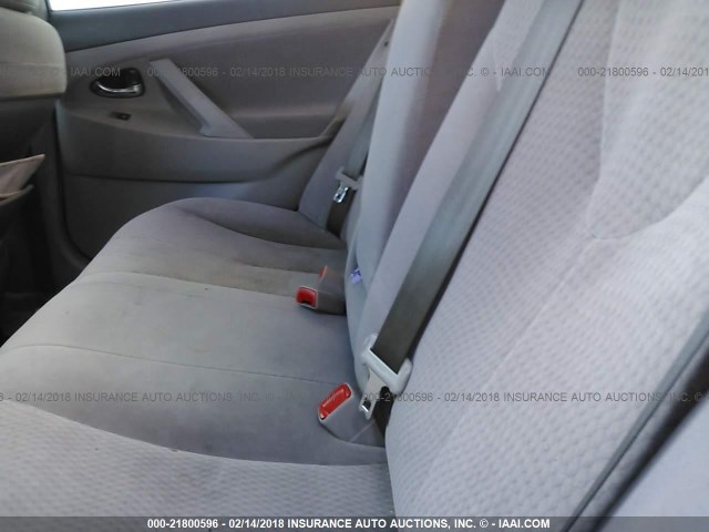 4T1BF3EK9BU758820 - 2011 TOYOTA CAMRY SE/LE/XLE SILVER photo 8