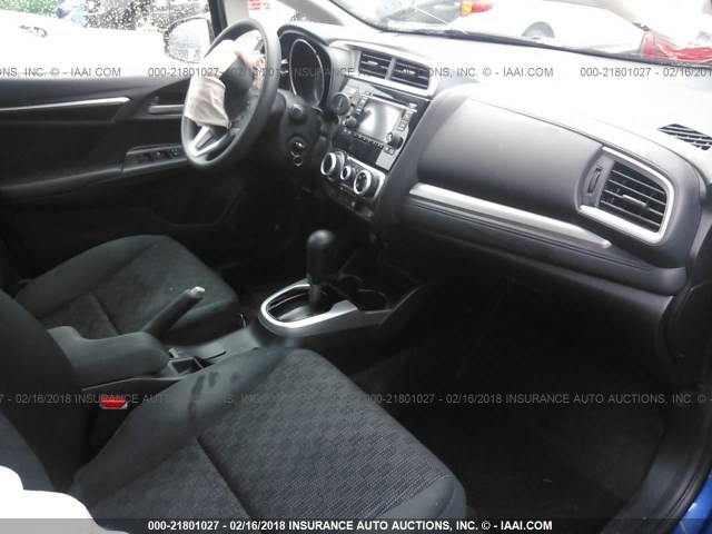 3HGGK5H5XFM718636 - 2015 HONDA FIT LX أزرق صورة 5