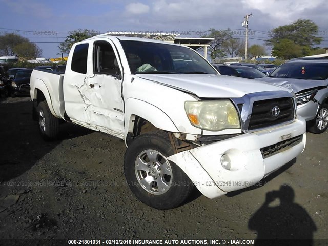 5TETU62N95Z056832 - 2005 TOYOTA TACOMA PRERUNNER ACCESS CAB WHITE photo 1