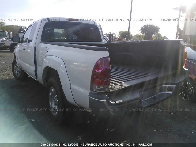 5TETU62N95Z056832 - 2005 TOYOTA TACOMA PRERUNNER ACCESS CAB WHITE photo 3