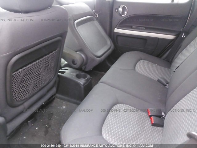 3GNDA13D08S644418 - 2008 CHEVROLET HHR LS SILVER photo 8