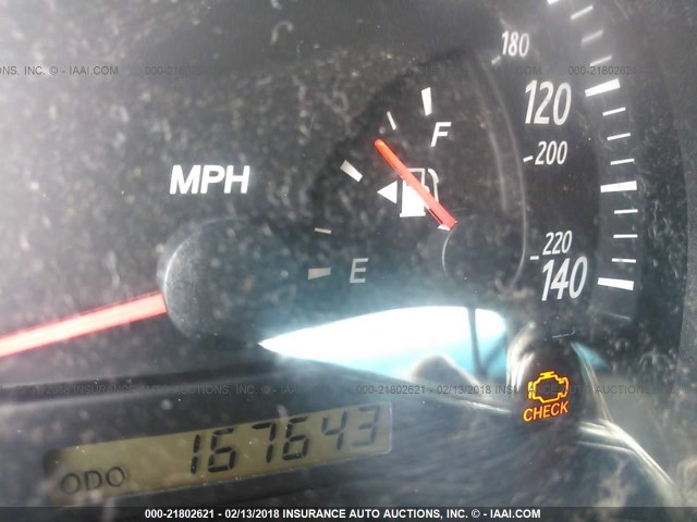 JTDBF30KX20012492 - 2002 TOYOTA CAMRY LE/XLE/SE ვერცხლისფერი ფოტო 7