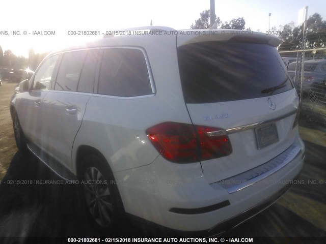 4JGDF7CE6DA172626 - 2013 MERCEDES-BENZ GL 450 4MATIC WHITE photo 3