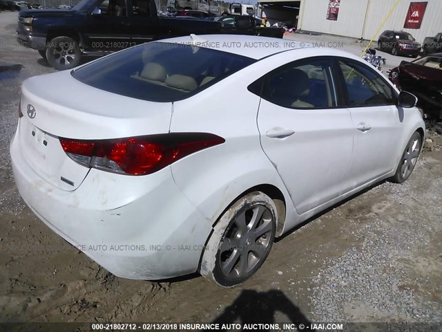 5NPDH4AE5DH184517 - 2013 HYUNDAI ELANTRA GLS/LIMITED WHITE photo 4