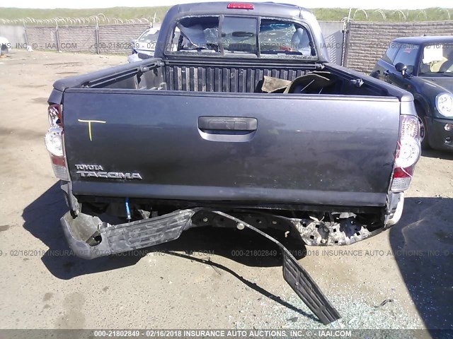 5TENX4CNXAZ733139 - 2010 TOYOTA TACOMA GRAY photo 8