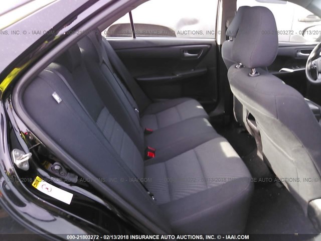 4T4BF1FK9GR584196 - 2016 TOYOTA CAMRY LE/XLE/SE/XSE შავი ფოტო 8
