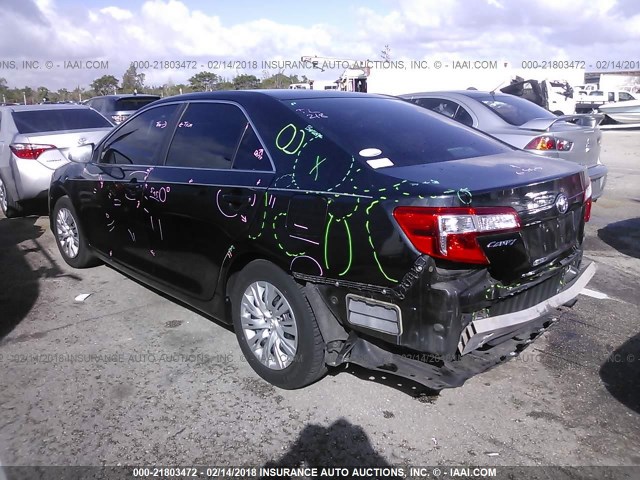 4T1BF1FKXCU532161 - 2012 TOYOTA CAMRY SE/LE/XLE BLACK photo 3