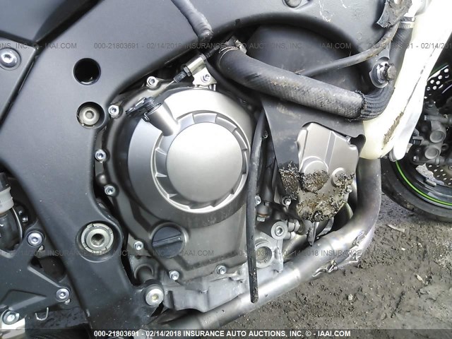 JKAZXCJ19FA025875 - 2015 KAWASAKI ZX1000 J BLACK photo 8