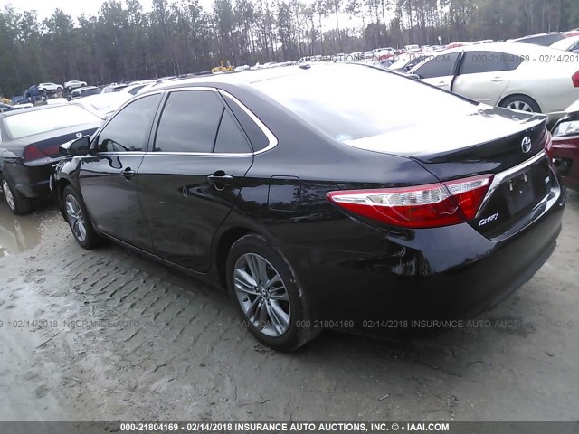 4T1BF1FK6FU988789 - 2015 TOYOTA CAMRY LE/XLE/SE/XSE BLACK photo 3