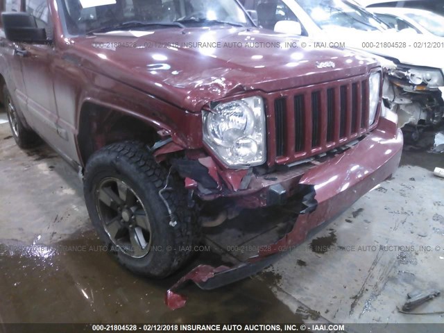 1J8GN28K88W106117 - 2008 JEEP LIBERTY SPORT RED photo 6