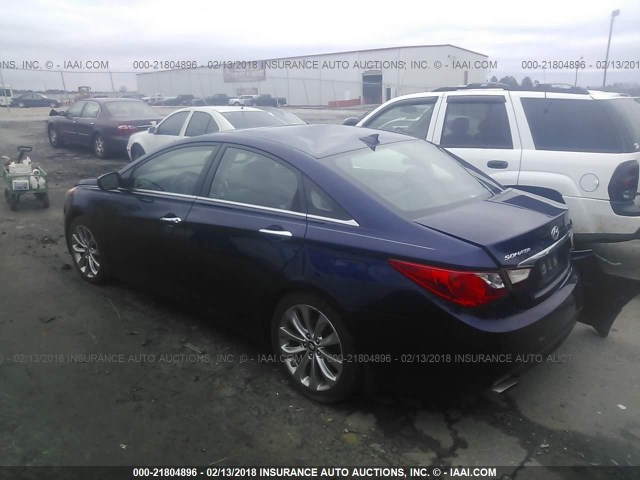 5NPEC4AC3DH575067 - 2013 HYUNDAI SONATA SE/LIMITED BLUE photo 3