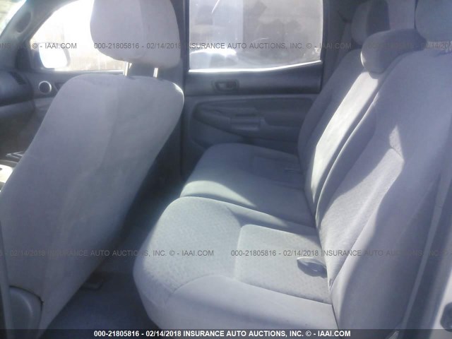 3TMLU42N16M004453 - 2006 TOYOTA TACOMA DOUBLE CAB ვერცხლისფერი ფოტო 8