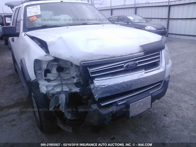 1FMEU73E56UA89930 - 2006 FORD EXPLORER XLT WHITE photo 6