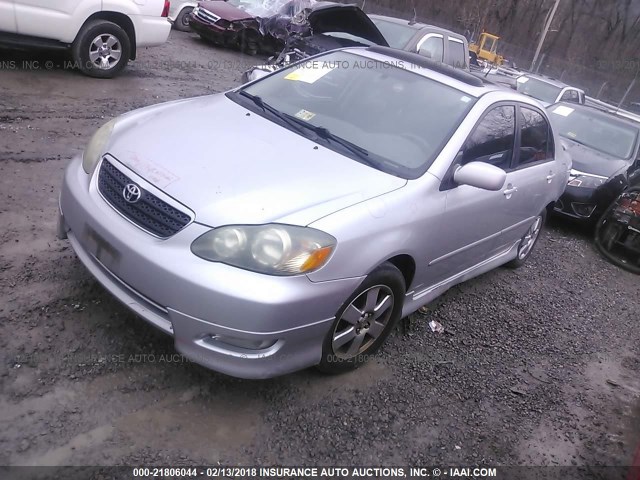 1NXBR32E05Z389520 - 2005 TOYOTA COROLLA CE/LE/S SILVER photo 2