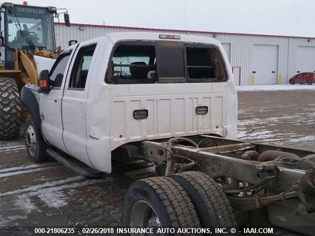 1FD0W4HT6EEA37841 - 2014 FORD F450 4X4 CREWCAB  WHITE photo 3