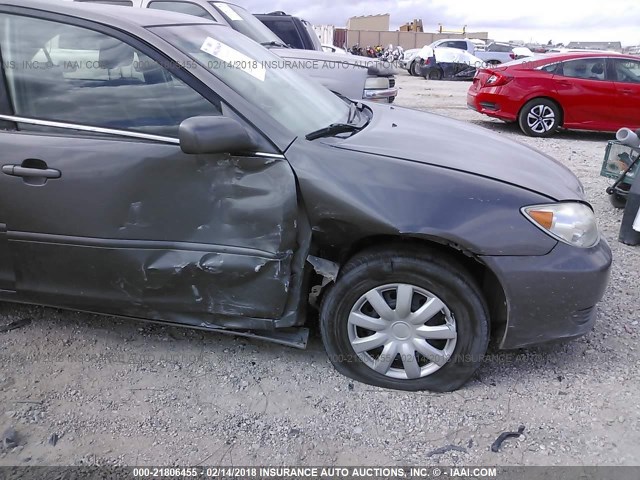 4T1BE32K15U606915 - 2005 TOYOTA CAMRY LE/XLE/SE GRAY photo 6
