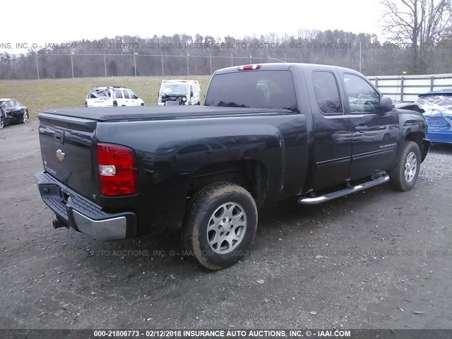 2GCEK290791114724 - 2009 CHEVROLET SILVERADO K1500 LT BLACK photo 4