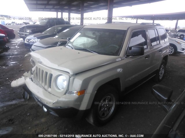 1C4NJPBB5GD748739 - 2016 JEEP PATRIOT SPORT Champagne photo 2