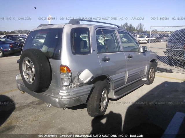 2CNBE634016913681 - 2001 CHEVROLET TRACKER LT SILVER photo 6