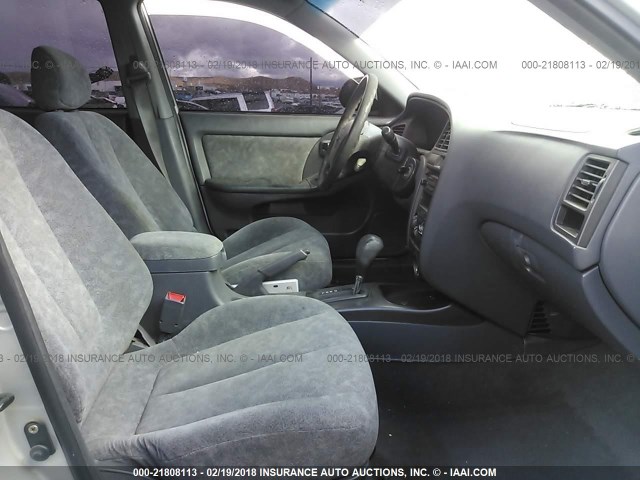 KMHDN45D21U056355 - 2001 HYUNDAI ELANTRA GLS/GT GRAY photo 5