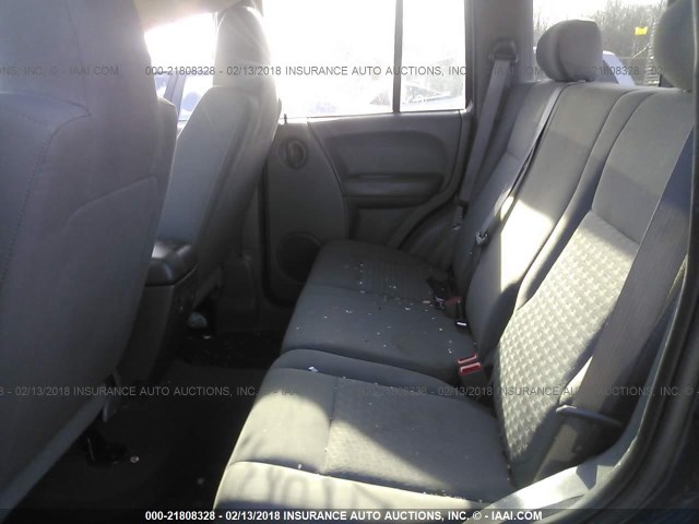 1J4GL48K27W665843 - 2007 JEEP LIBERTY SPORT Tünd mavi foto 8