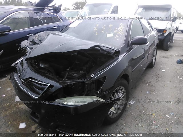 4T1BF3EK4BU137999 - 2011 TOYOTA CAMRY SE/LE/XLE Черный фото 2
