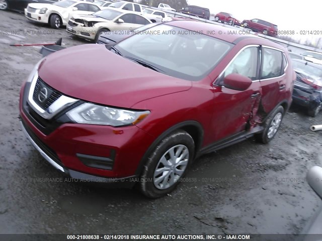 5N1AT2MT7HC869163 - 2017 NISSAN ROGUE S/SL RED photo 2