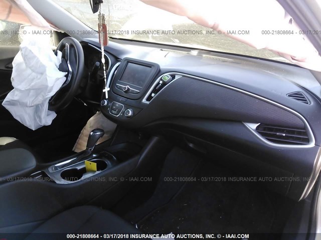 1G1ZB5ST7GF257484 - 2016 CHEVROLET MALIBU LS ვერცხლისფერი ფოტო 5