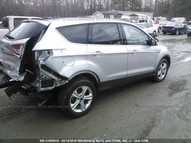 1FMCU0GX3GUA61510 - 2016 FORD ESCAPE SE SILVER photo 4