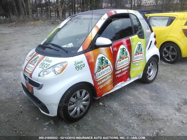 WMEEJ3BA0FK809863 - 2015 SMART FORTWO PURE/PASSION WHITE photo 2