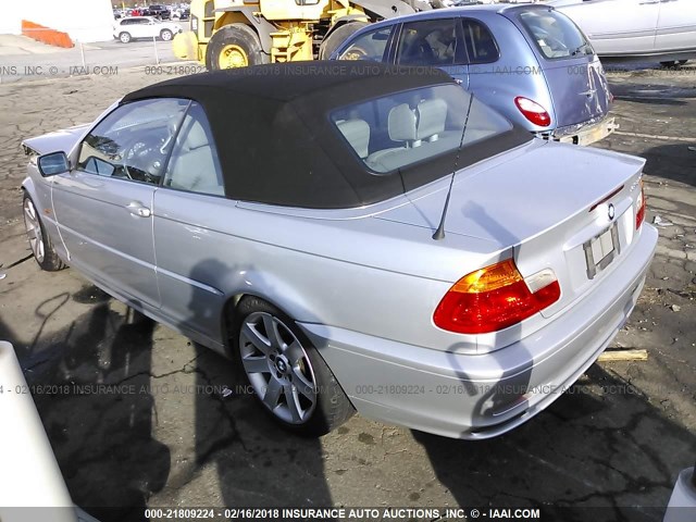 WBABS33421JY54709 - 2001 BMW 325 CI GRAY photo 3