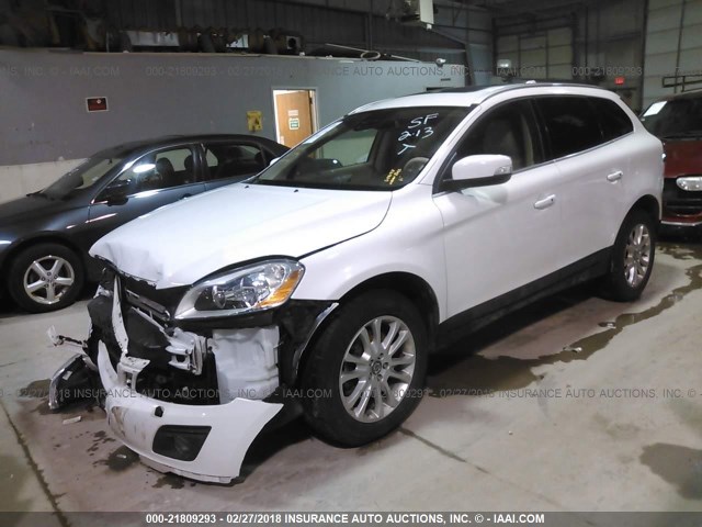 YV4992DZ1A2066741 - 2010 VOLVO XC60 T6 WHITE photo 2