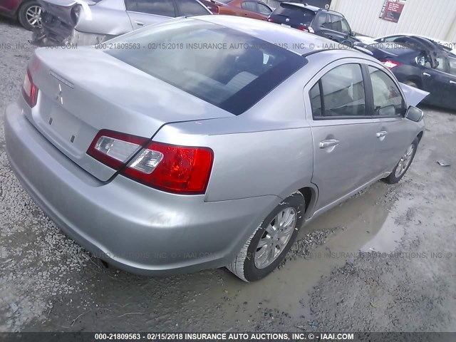 4A32B2FF4BE011001 - 2011 MITSUBISHI GALANT FE SILVER photo 4