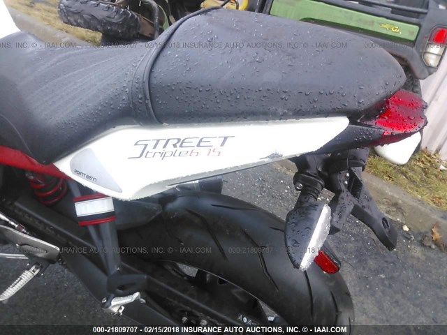 SMTL03NEXHT782080 - 2017 TRIUMPH MOTORCYCLE STREET TRIPLE R/ABS WHITE photo 6